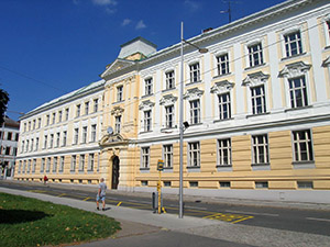 Mendelovo Gymnázium (Opava)