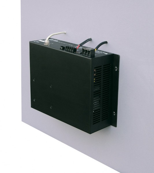 JPM 1100 100 V power amplifier