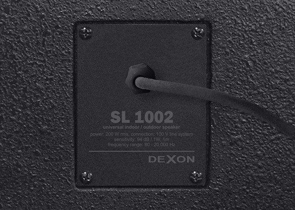 SL 1002 speaker with handle